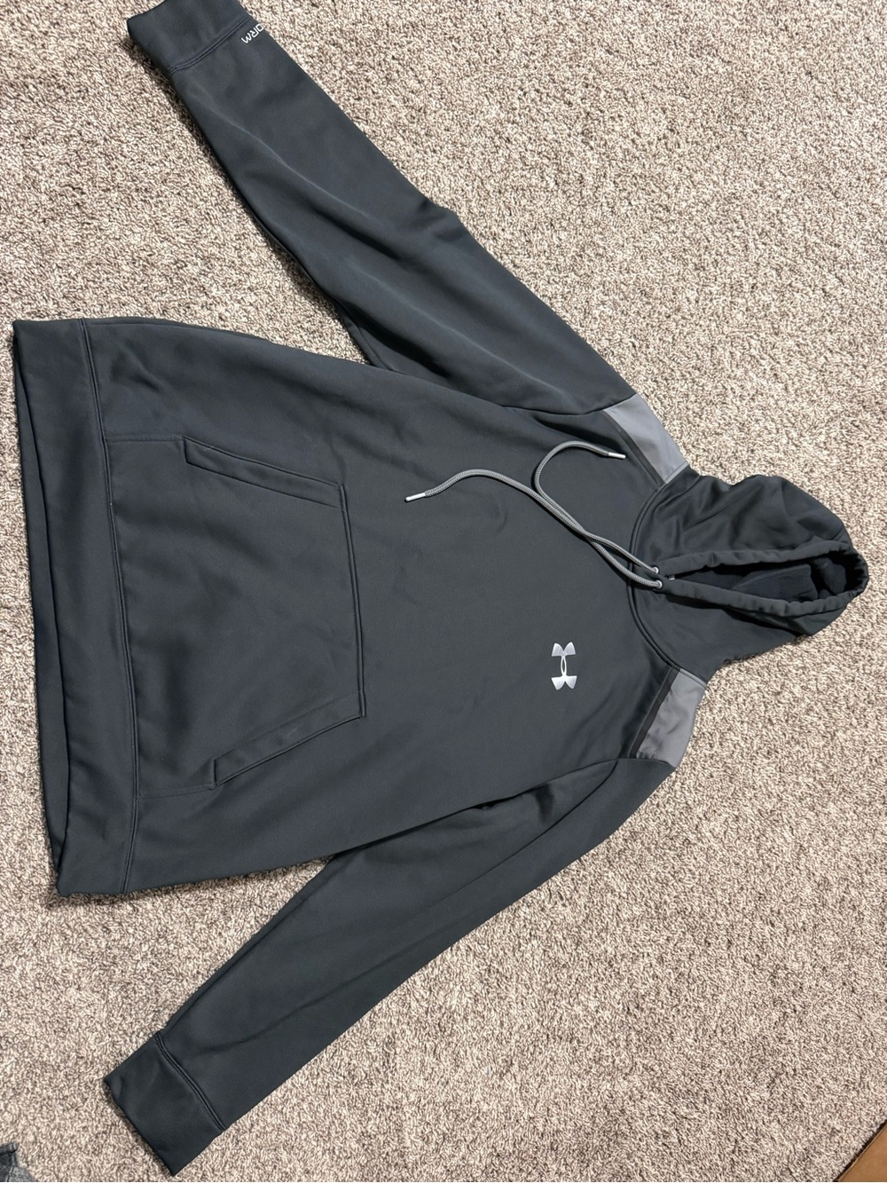 Under Armour Black Hooded Performance Pullover with Gray Accents